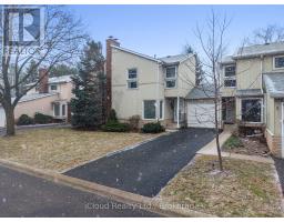 4 - 2385 WOODWARD AVENUE, Burlington, Ontario