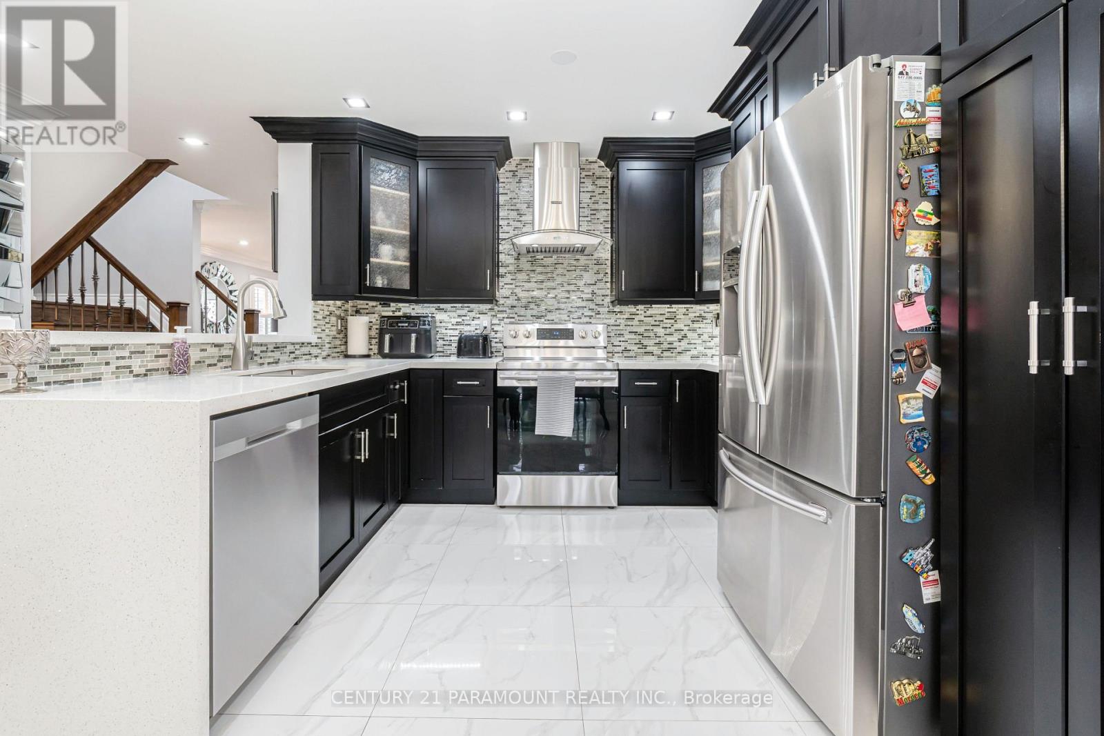 14 Redfinch Way, Brampton, Ontario  L7A 2B3 - Photo 14 - W12883980