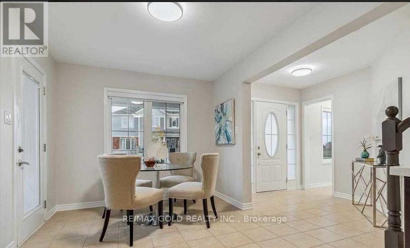 2 Stedford Crescent S, Brampton, Ontario  L7A 4P6 - Photo 5 - W12883982