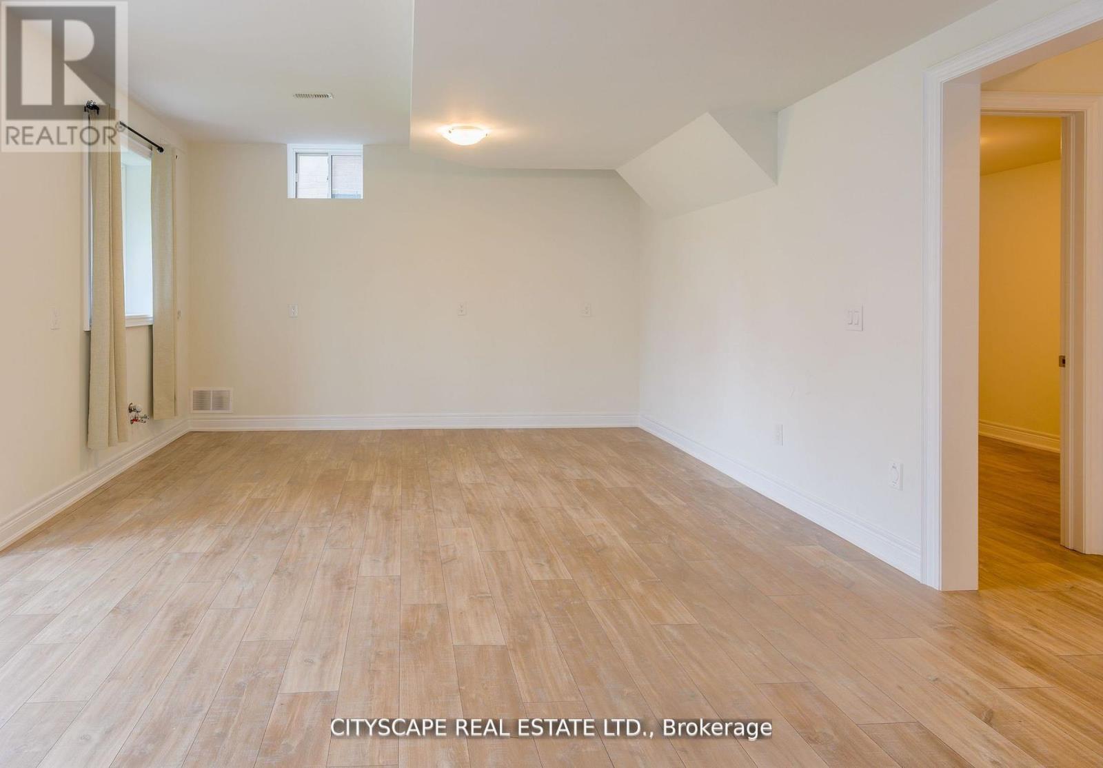 2405 Irene Crescent, Oakville, Ontario  L6M 5M2 - Photo 29 - W12883990