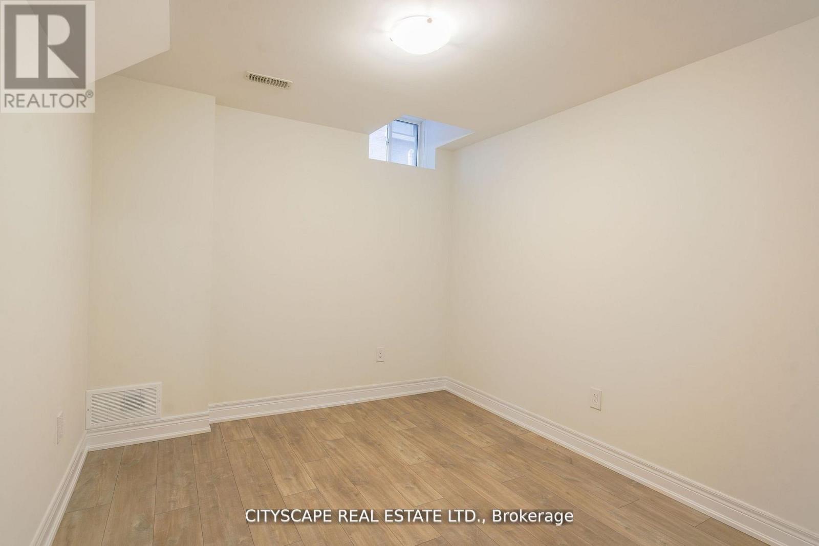 2405 Irene Crescent, Oakville, Ontario  L6M 5M2 - Photo 37 - W12883990