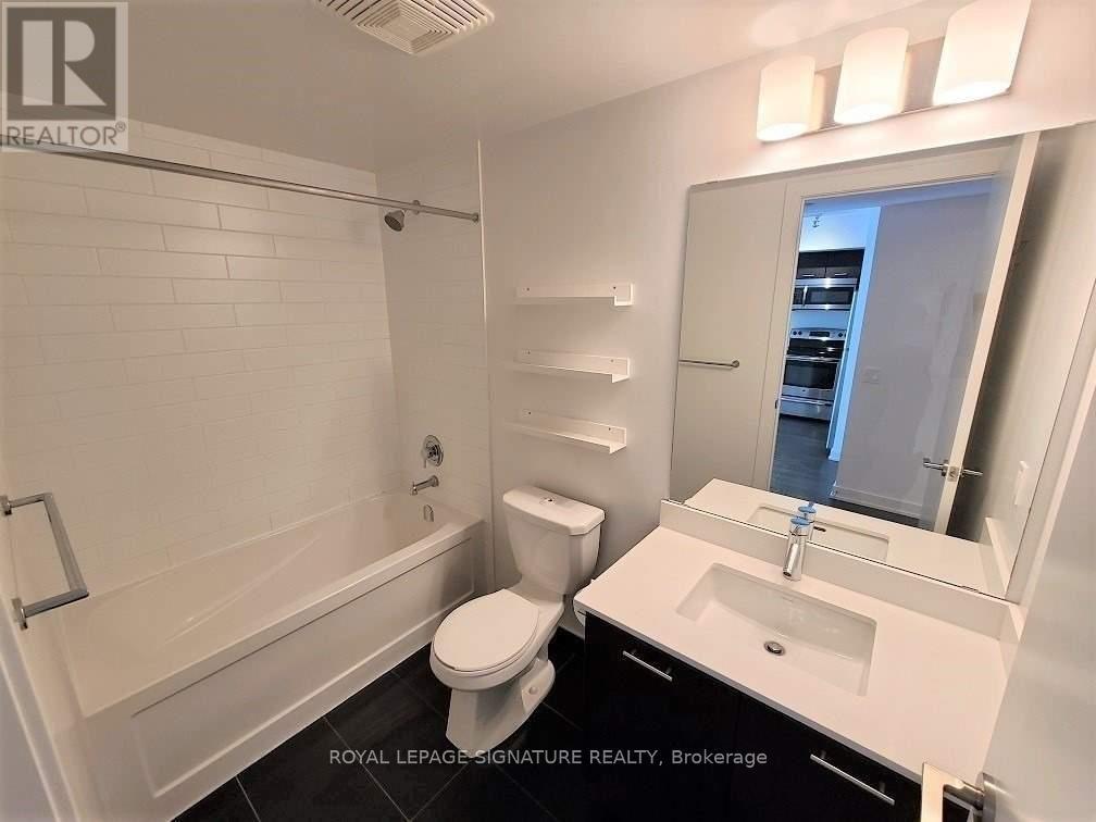 414 - 2220 Lake Shore Boulevard W, Toronto, Ontario  M8V 0C1 - Photo 8 - W12883998