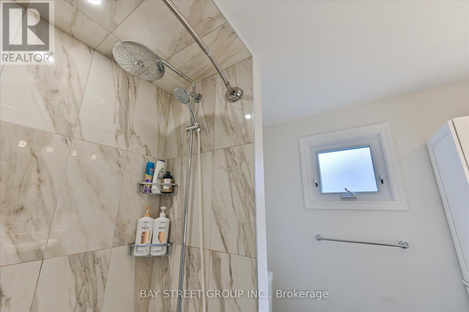 378 East 24th Street, Hamilton, Ontario  L8V 4V2 - Photo 24 - X12883986