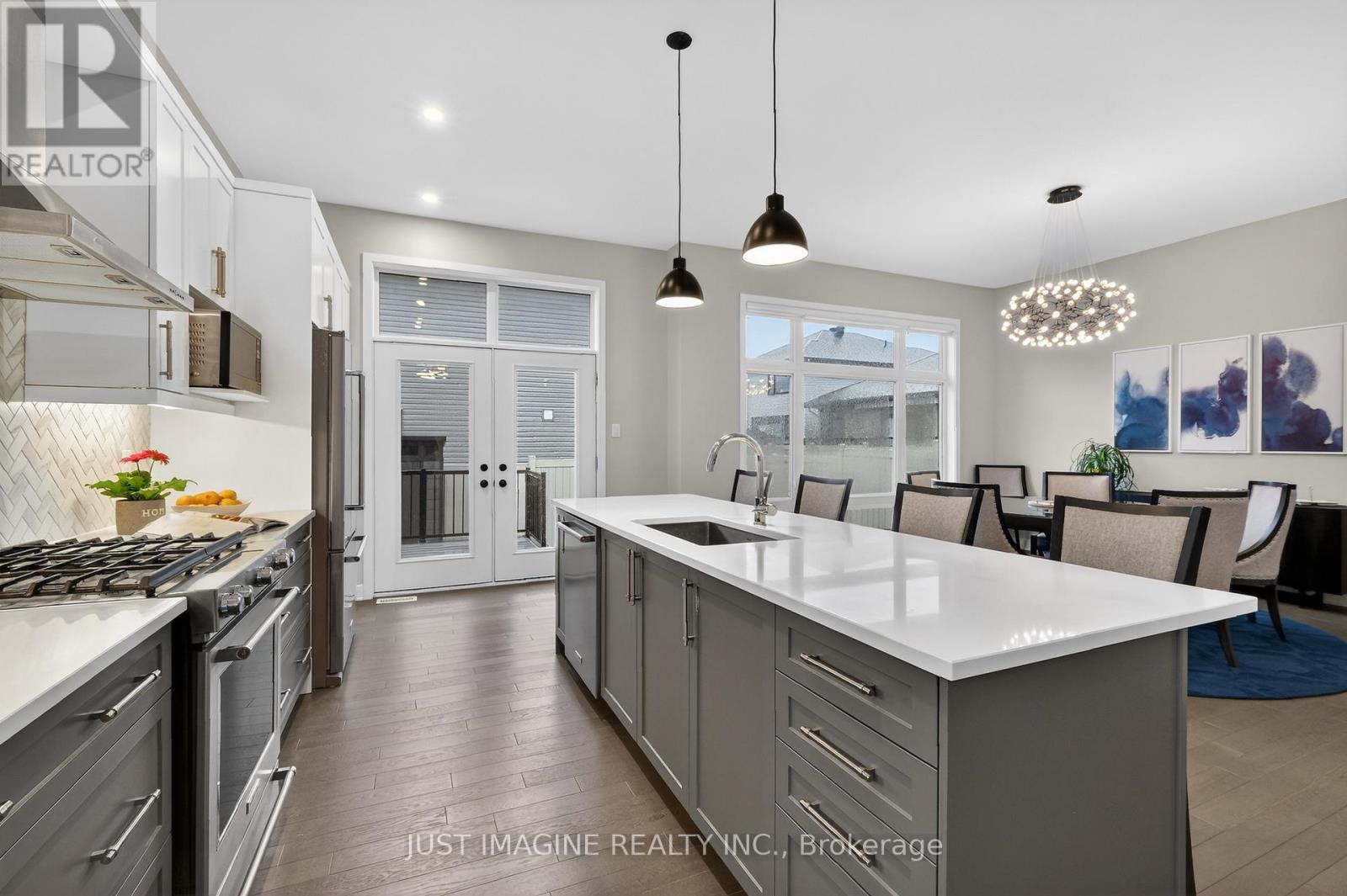 602 Triangle Street, Ottawa, Ontario  K2V 0L8 - Photo 14 - X12884004