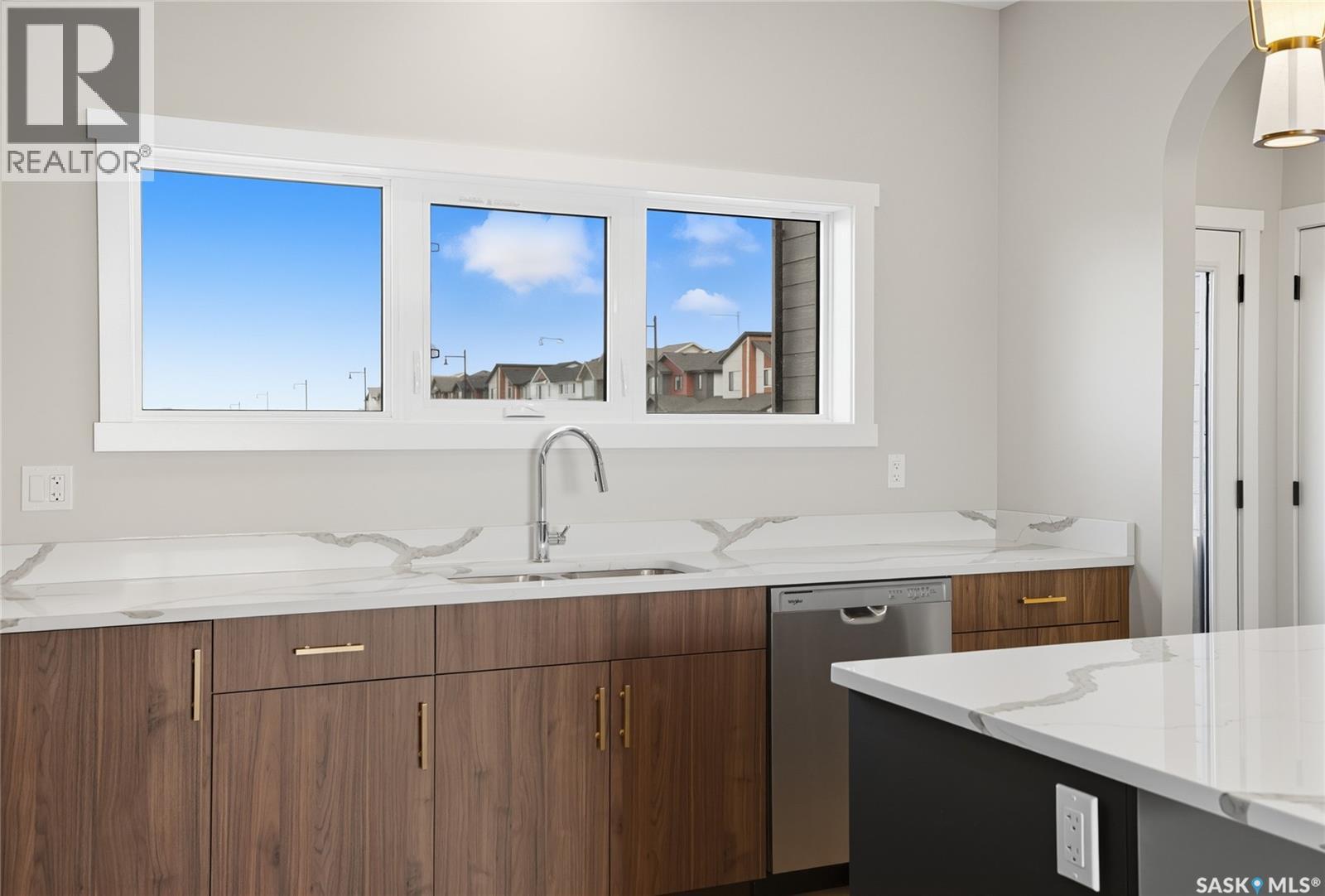 38 Taskamanwa Terrace, Saskatoon, Saskatchewan  S7V 1Z7 - Photo 15 - SK030447