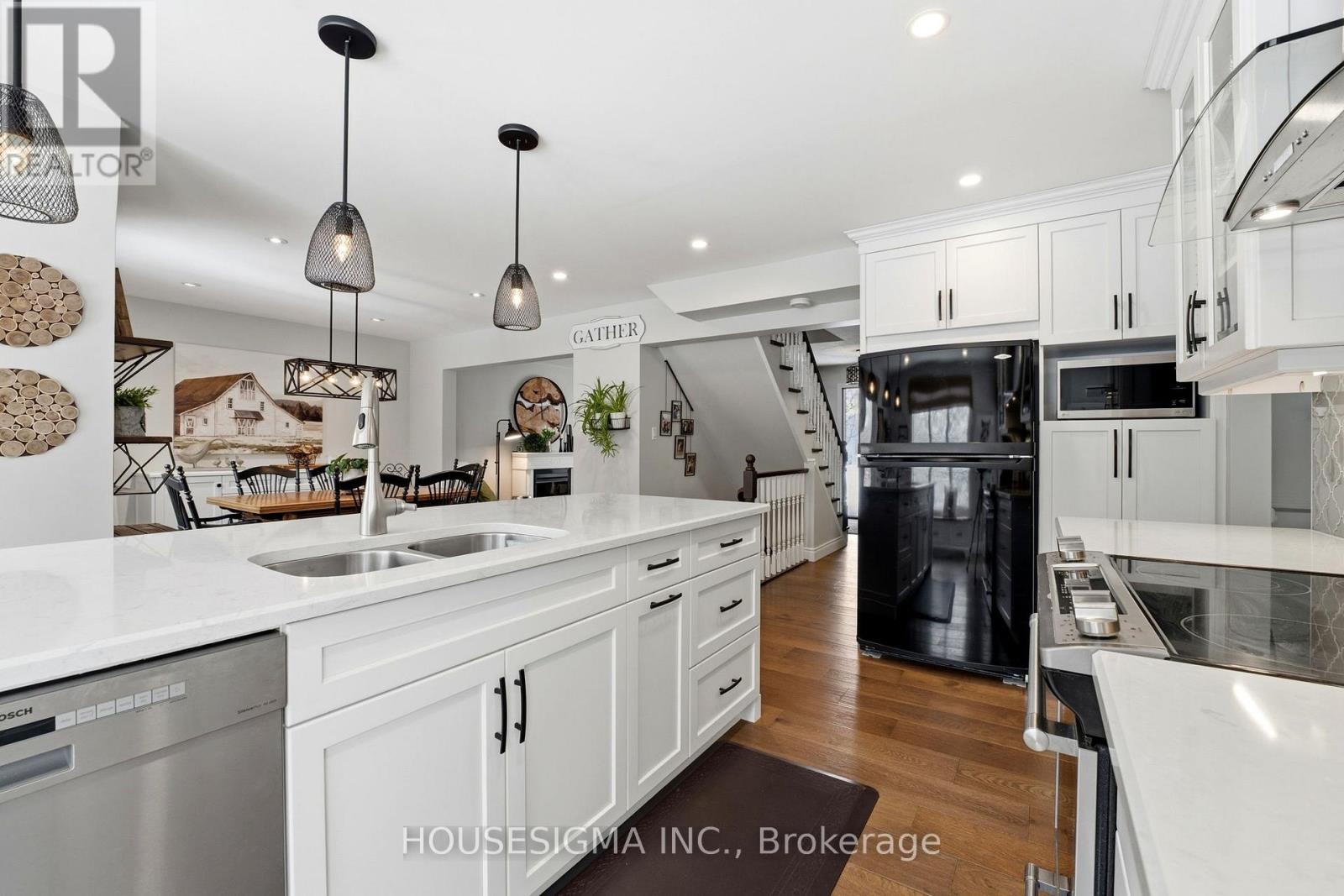 4 Mulberry Court, Guelph, Ontario  N1C 1A6 - Photo 16 - X12859448