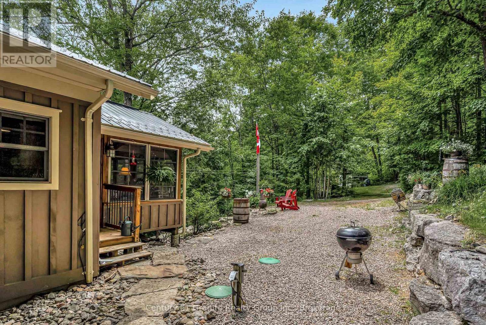 1031 Rotunda Drive, Highlands East, Ontario  K0M 1R0 - Photo 6 - X12883540