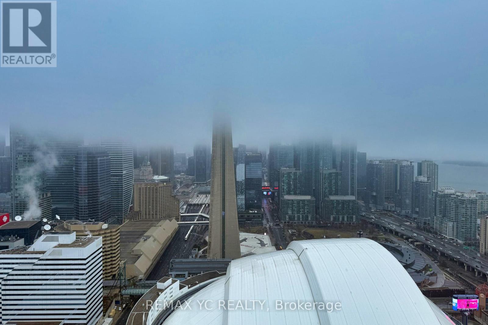 5705 - 1 CONCORD CITY PLACE WAY, Toronto, Ontario