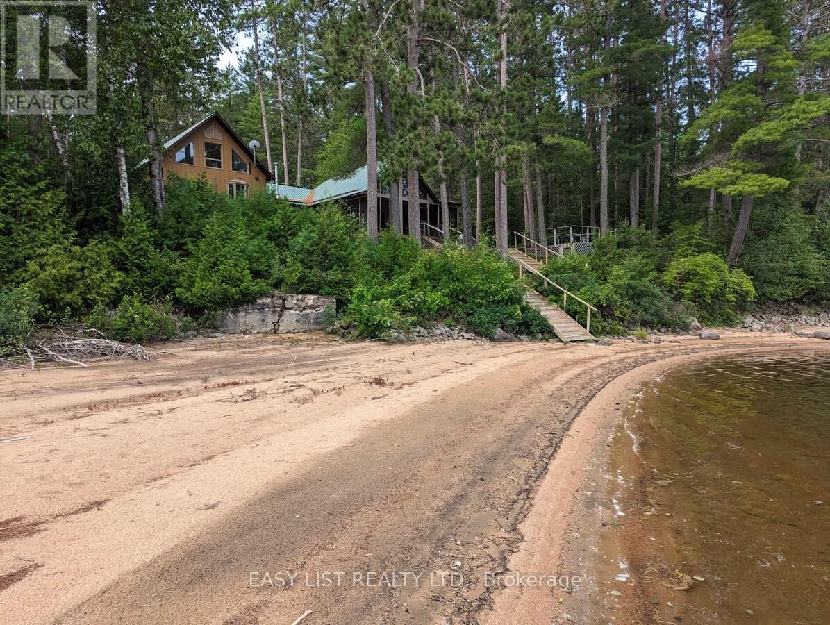 35692 HWY 17, laurentian hills, Ontario