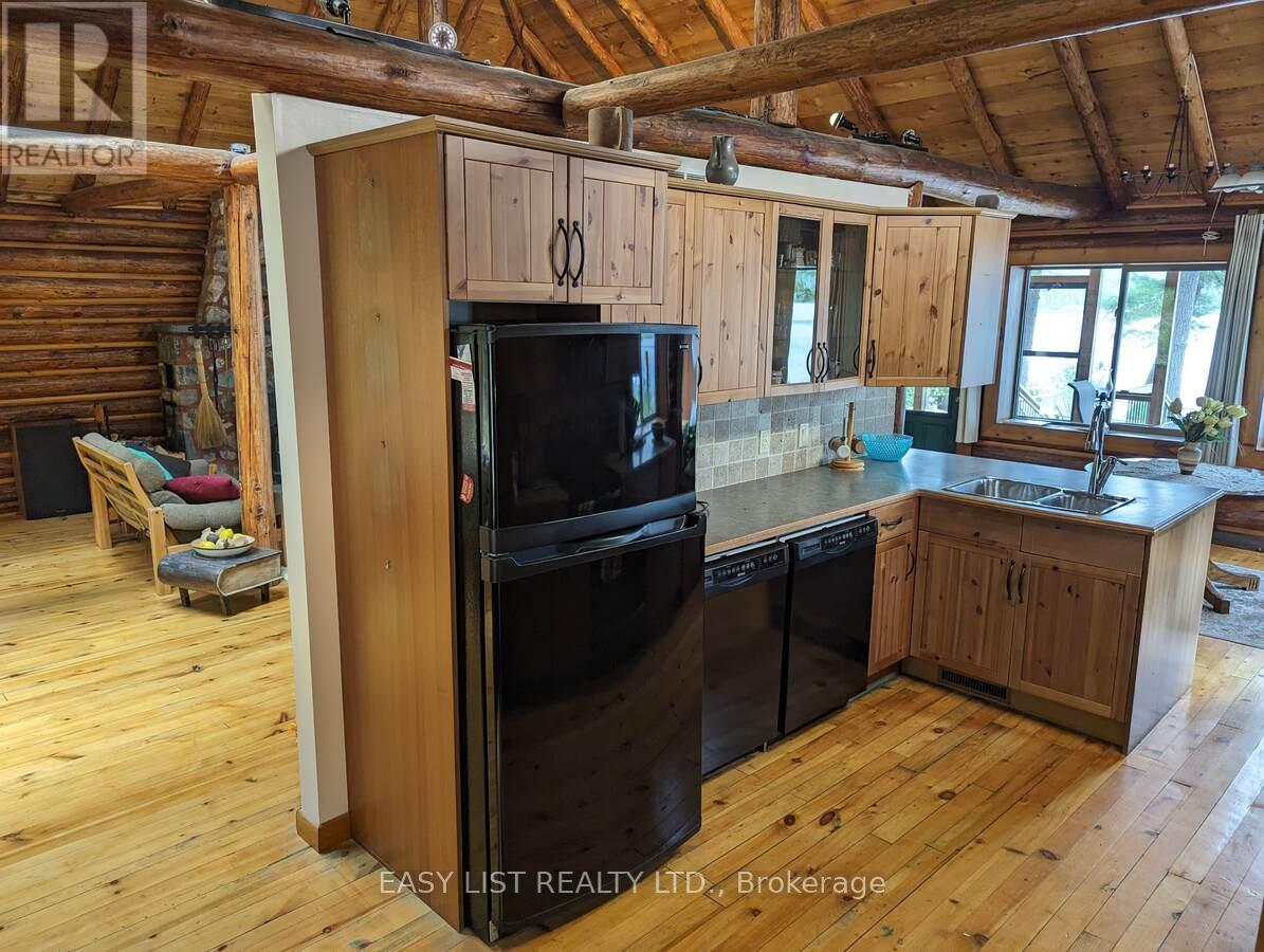 35692 Hwy 17, Laurentian Hills, Ontario  K0J 1P0 - Photo 21 - X12884034