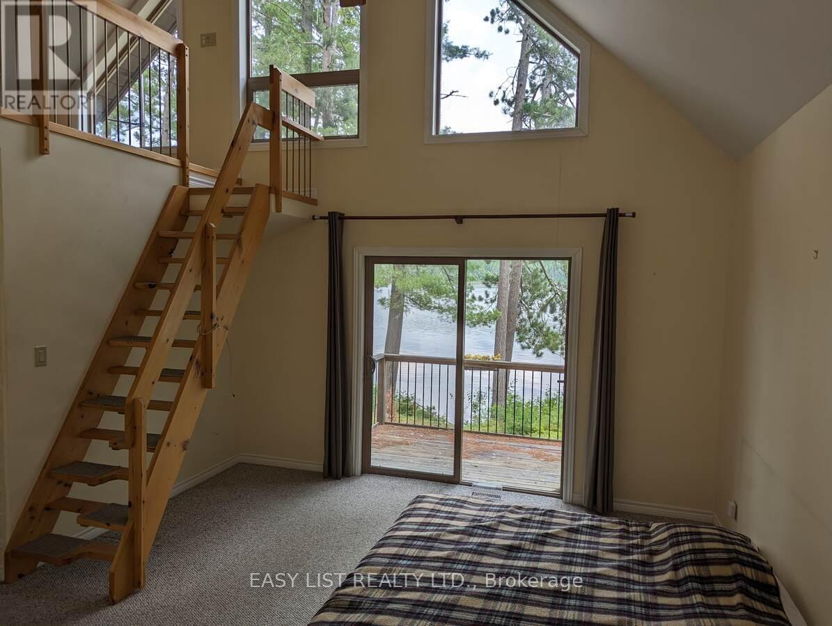 35692 Hwy 17, Laurentian Hills, Ontario  K0J 1P0 - Photo 24 - X12884034