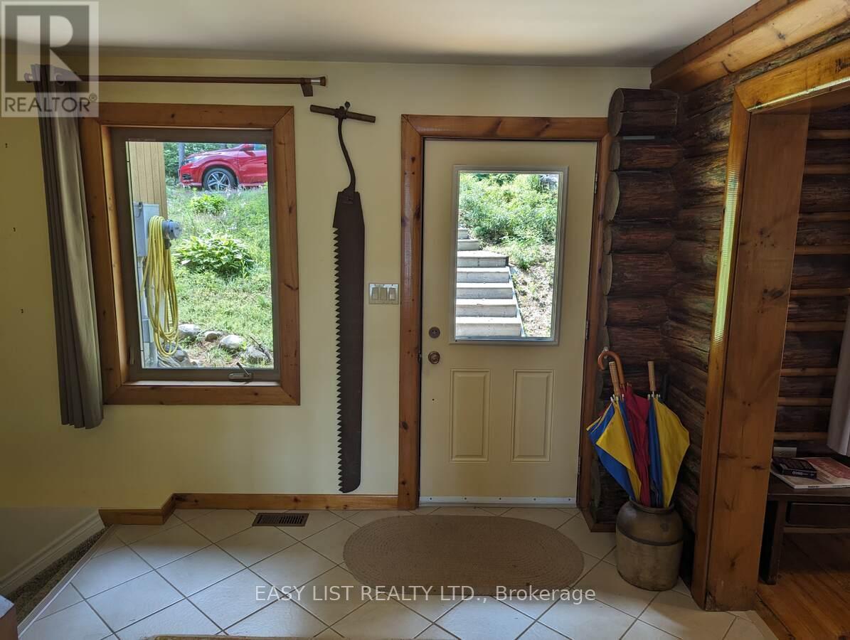 35692 Hwy 17, Laurentian Hills, Ontario  K0J 1P0 - Photo 33 - X12884034