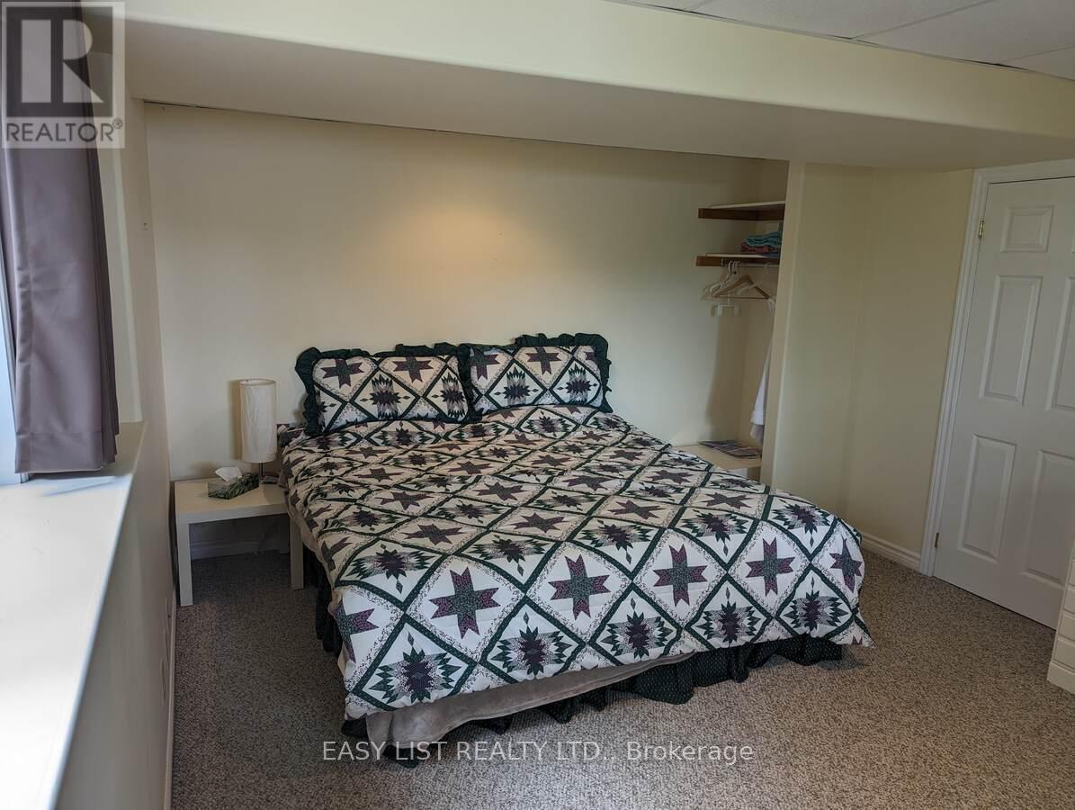 35692 Hwy 17, Laurentian Hills, Ontario  K0J 1P0 - Photo 38 - X12884034