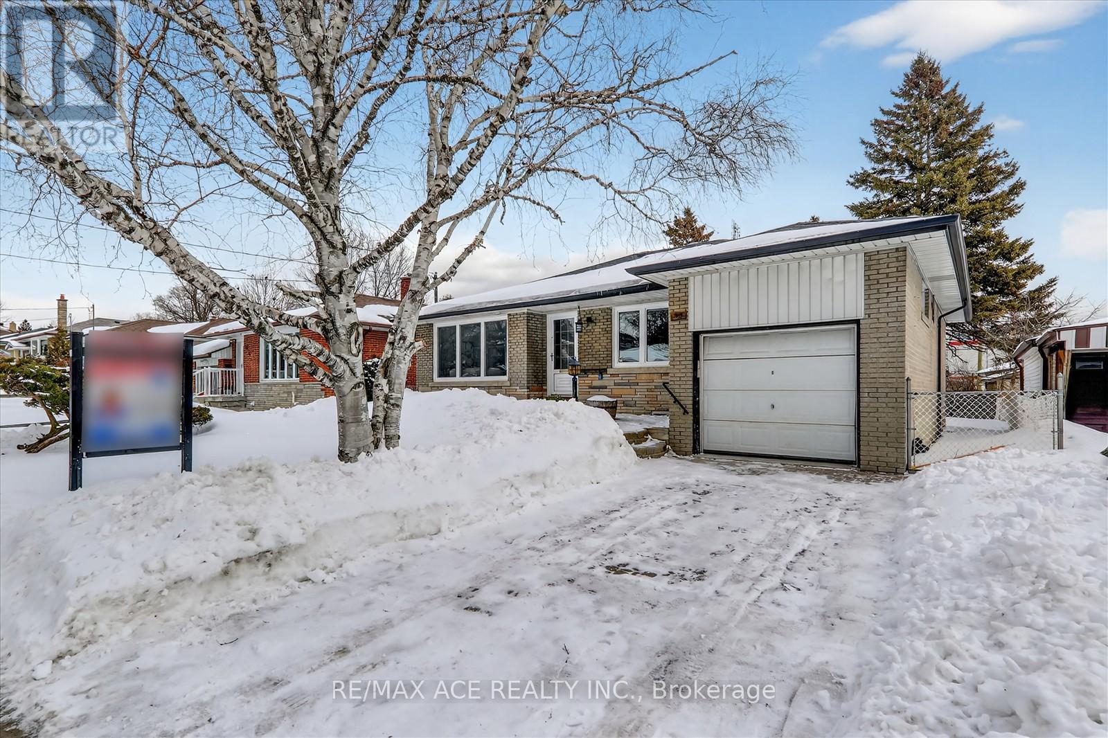 53 Sharbot Avenue, Toronto, Ontario M1H 1Z2 - Photo 3 - E12884042