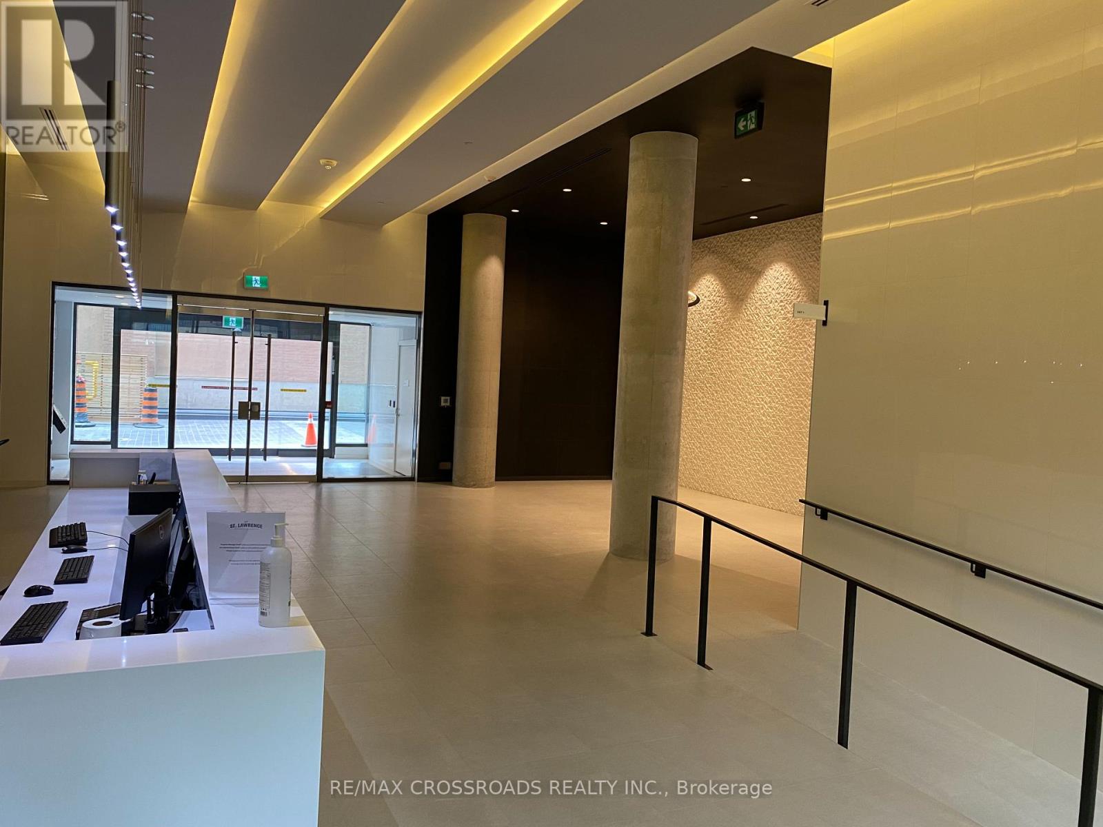 1214 - 158 Front Street, Toronto, Ontario  M5A 1E5 - Photo 21 - C12876642