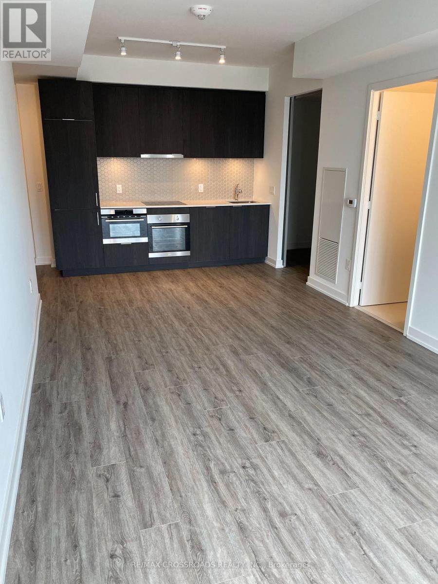 1214 - 158 Front Street, Toronto, Ontario  M5A 1E5 - Photo 6 - C12876642