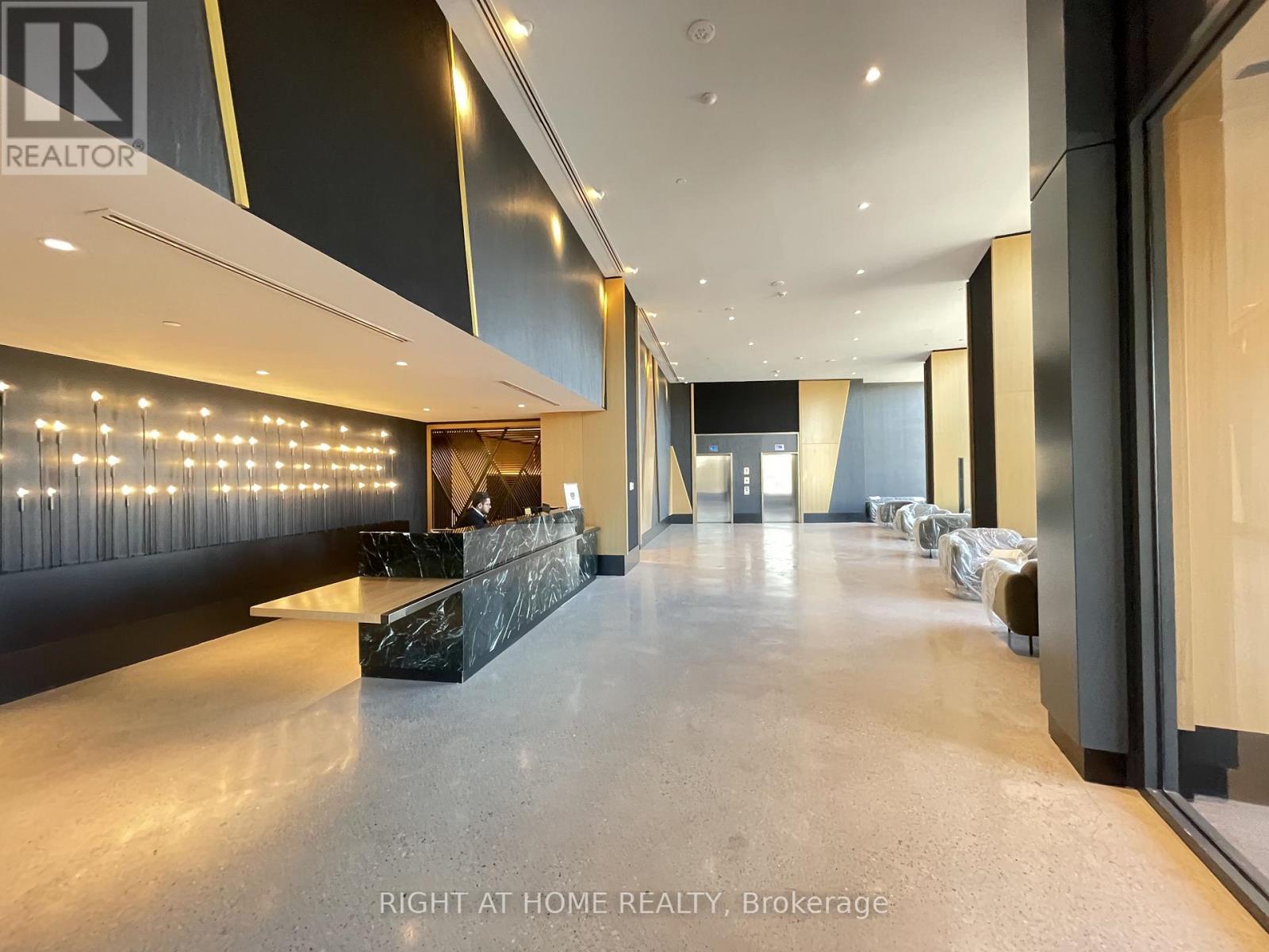 4403 - 2920 Highway 7 W, Vaughan, Ontario  L4K 0P4 - Photo 13 - N12707806