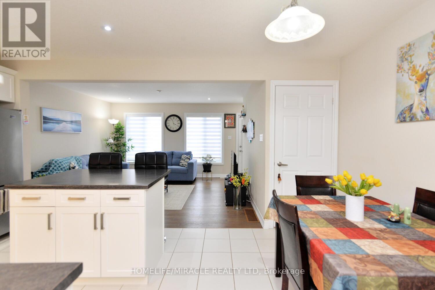 26 Winterton Court, Orangeville, Ontario  L9W 7N5 - Photo 8 - W12883866