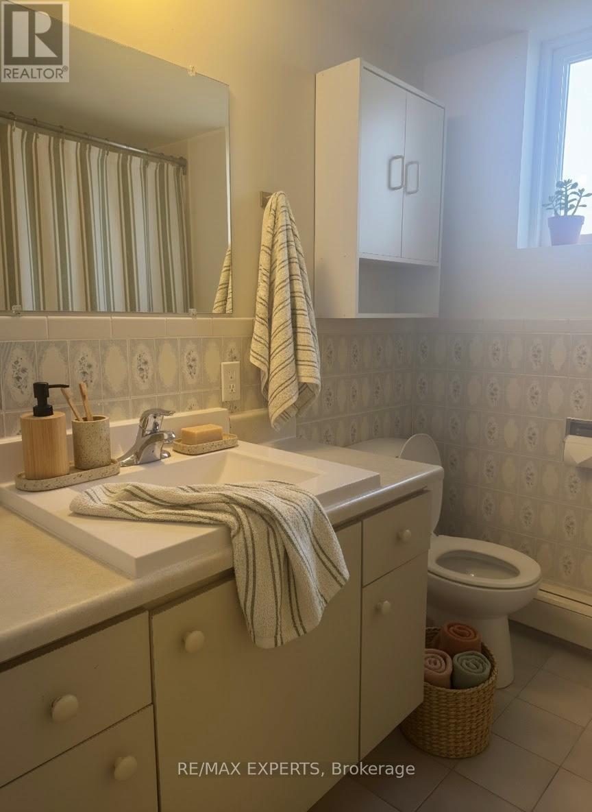 44 - 16 Mcdonald Street N, New Tecumseth, Ontario  L9R 1G6 - Photo 9 - N12884028