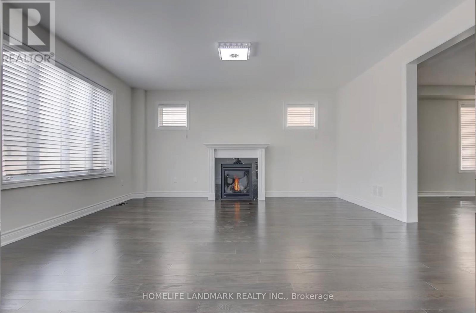 707 Harry Douglas Street, Newmarket, Ontario  L3X 0J8 - Photo 12 - N12884036