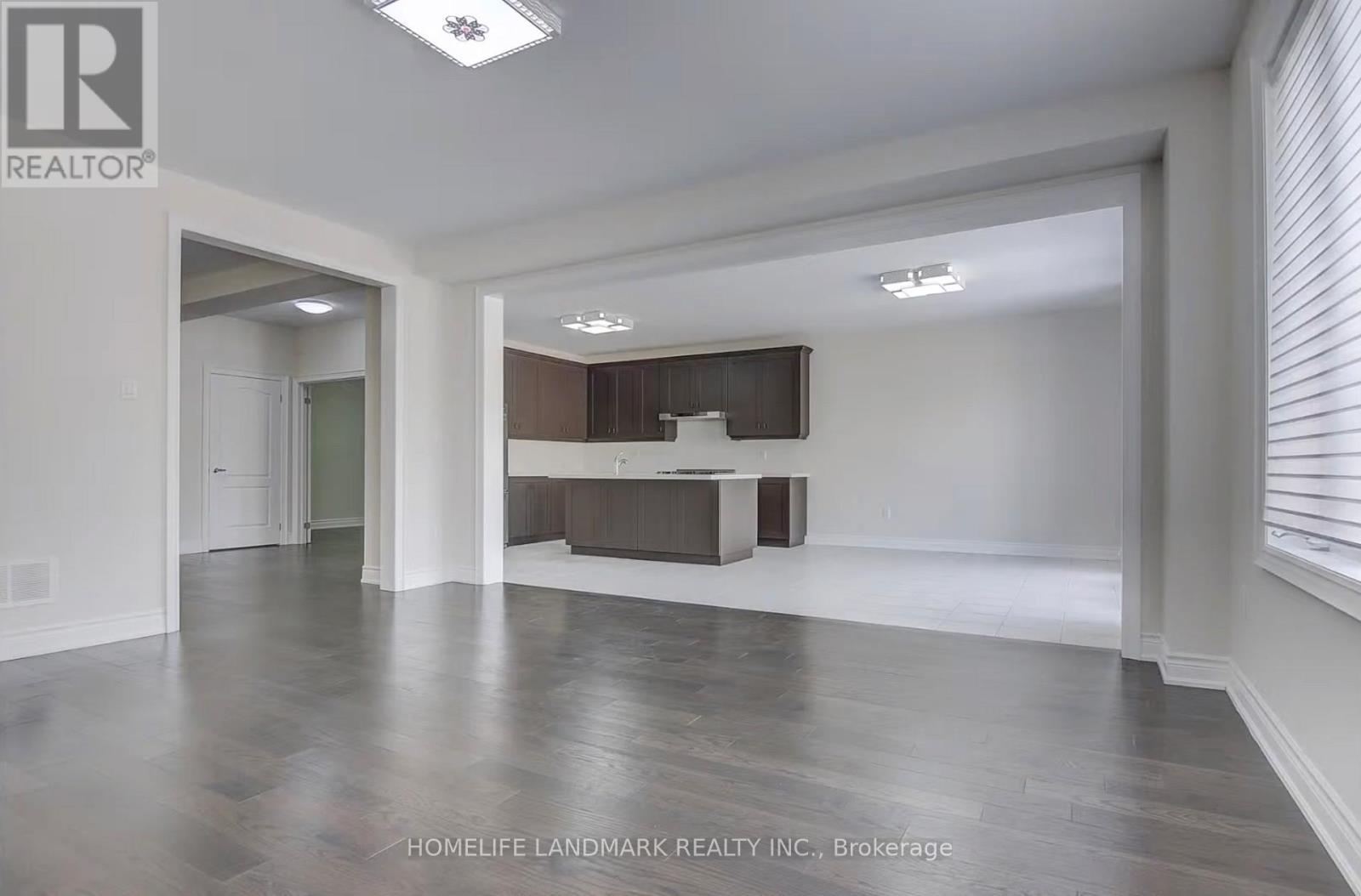 707 Harry Douglas Street, Newmarket, Ontario  L3X 0J8 - Photo 14 - N12884036