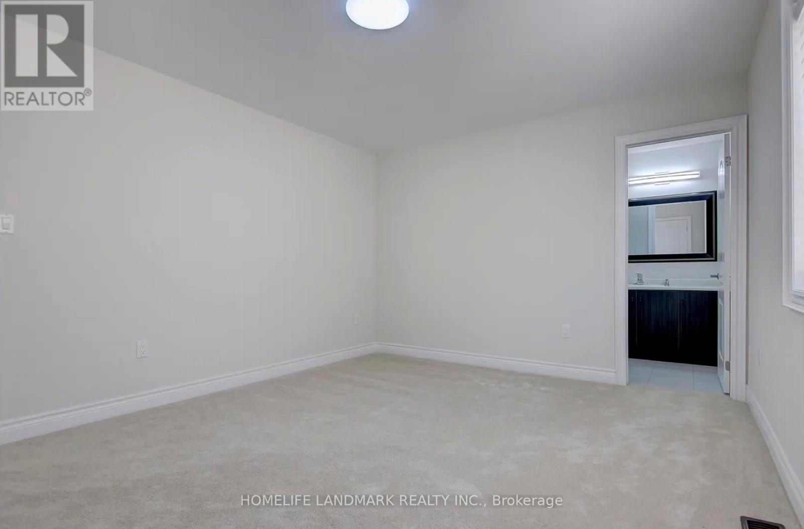 707 Harry Douglas Street, Newmarket, Ontario  L3X 0J8 - Photo 25 - N12884036