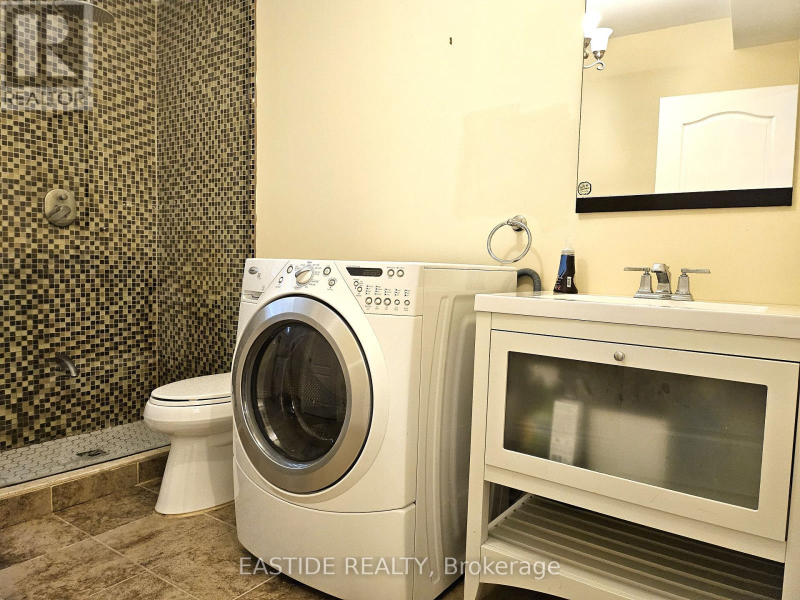 Bsmt - 33 Valmont Avenue, Richmond Hill, Ontario  L4E 0P8 - Photo 12 - N12884038