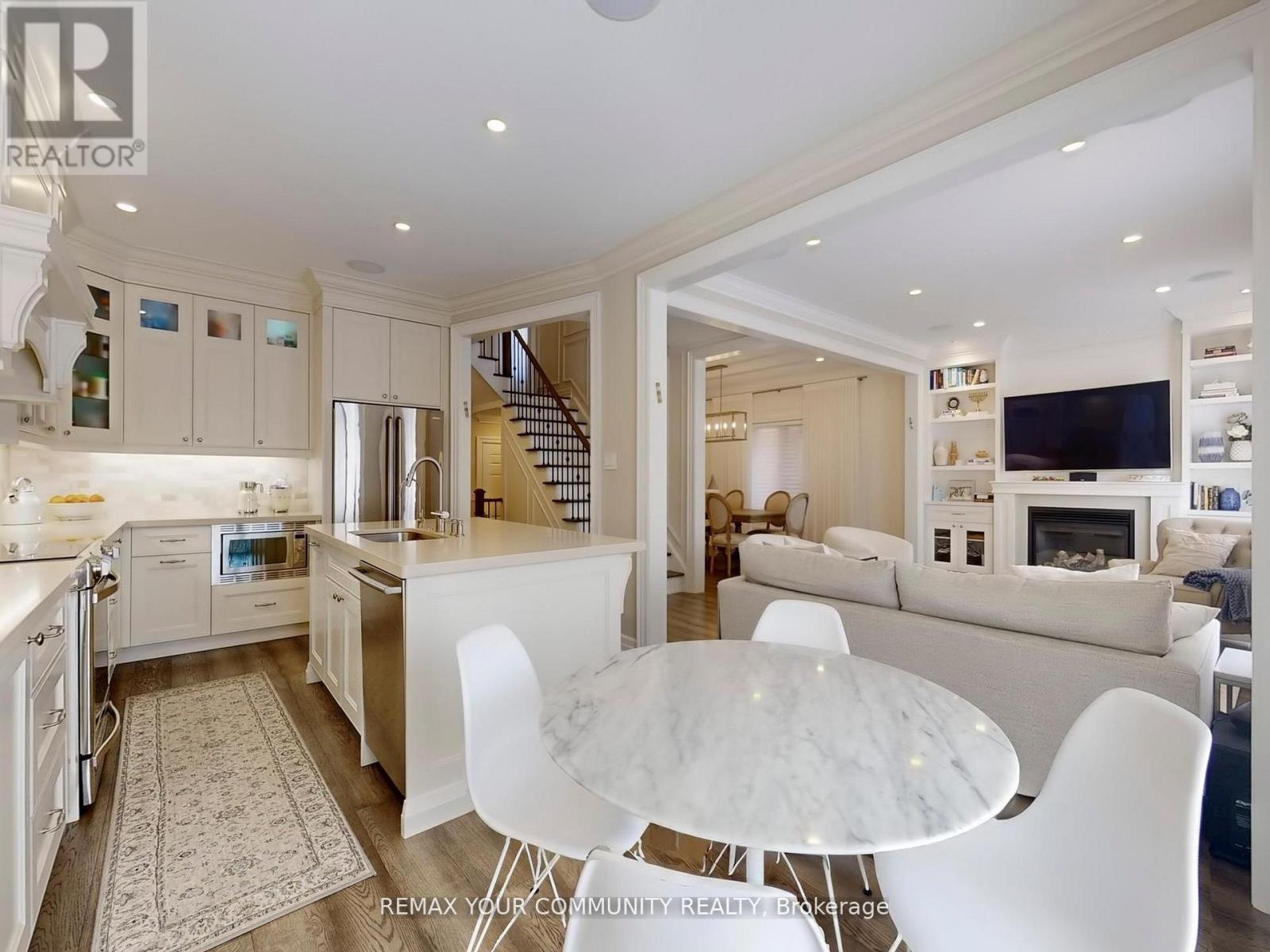 32 D'eva Drive, Vaughan, Ontario  L4J 0G1 - Photo 16 - N12884044