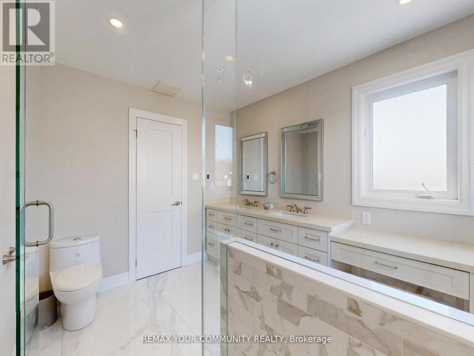 32 D'eva Drive, Vaughan, Ontario  L4J 0G1 - Photo 27 - N12884044