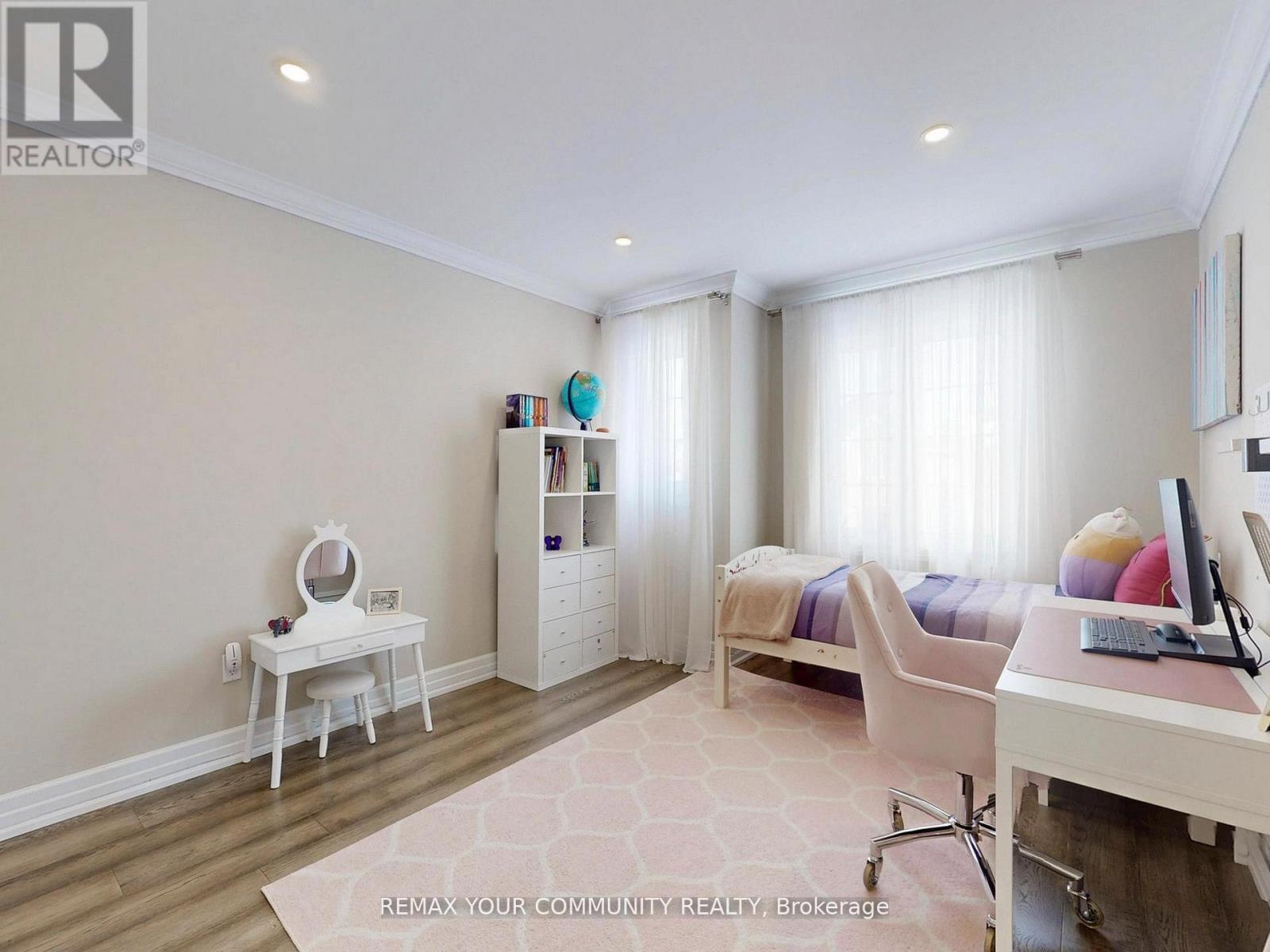 32 D'eva Drive, Vaughan, Ontario  L4J 0G1 - Photo 29 - N12884044