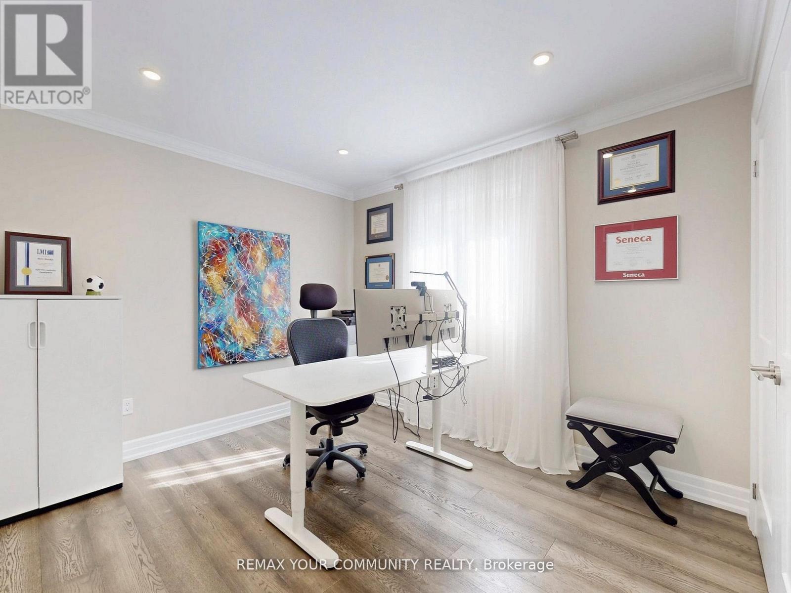 32 D'eva Drive, Vaughan, Ontario  L4J 0G1 - Photo 30 - N12884044