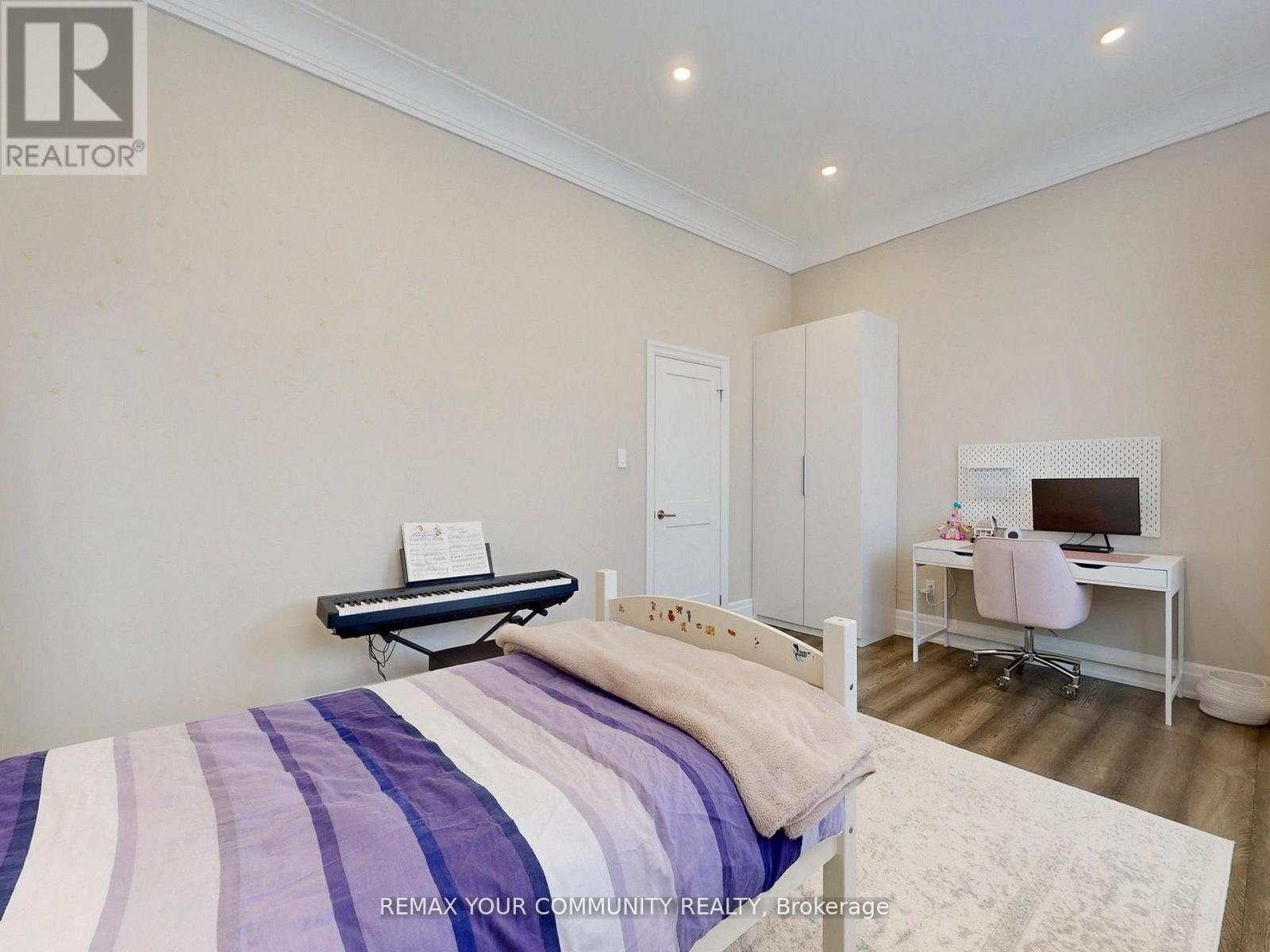 32 D'eva Drive, Vaughan, Ontario  L4J 0G1 - Photo 32 - N12884044