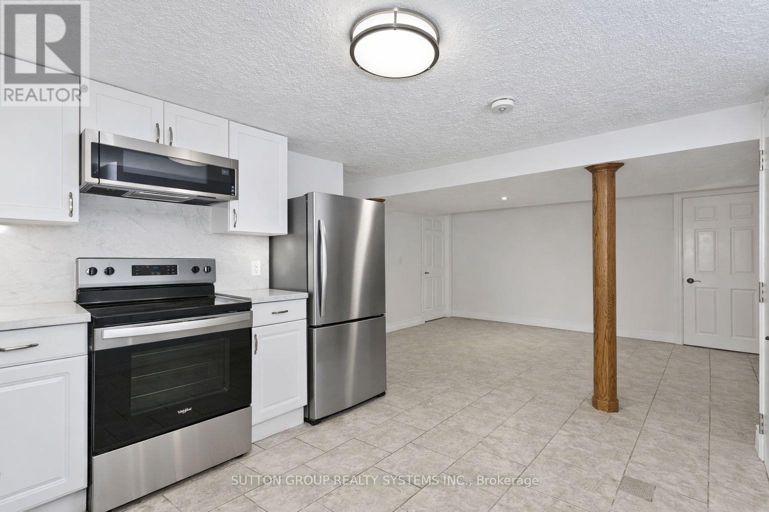 Lower - 12 Kamla Drive, St. Catharines, Ontario  L2M 3J8 - Photo 4 - X12853100