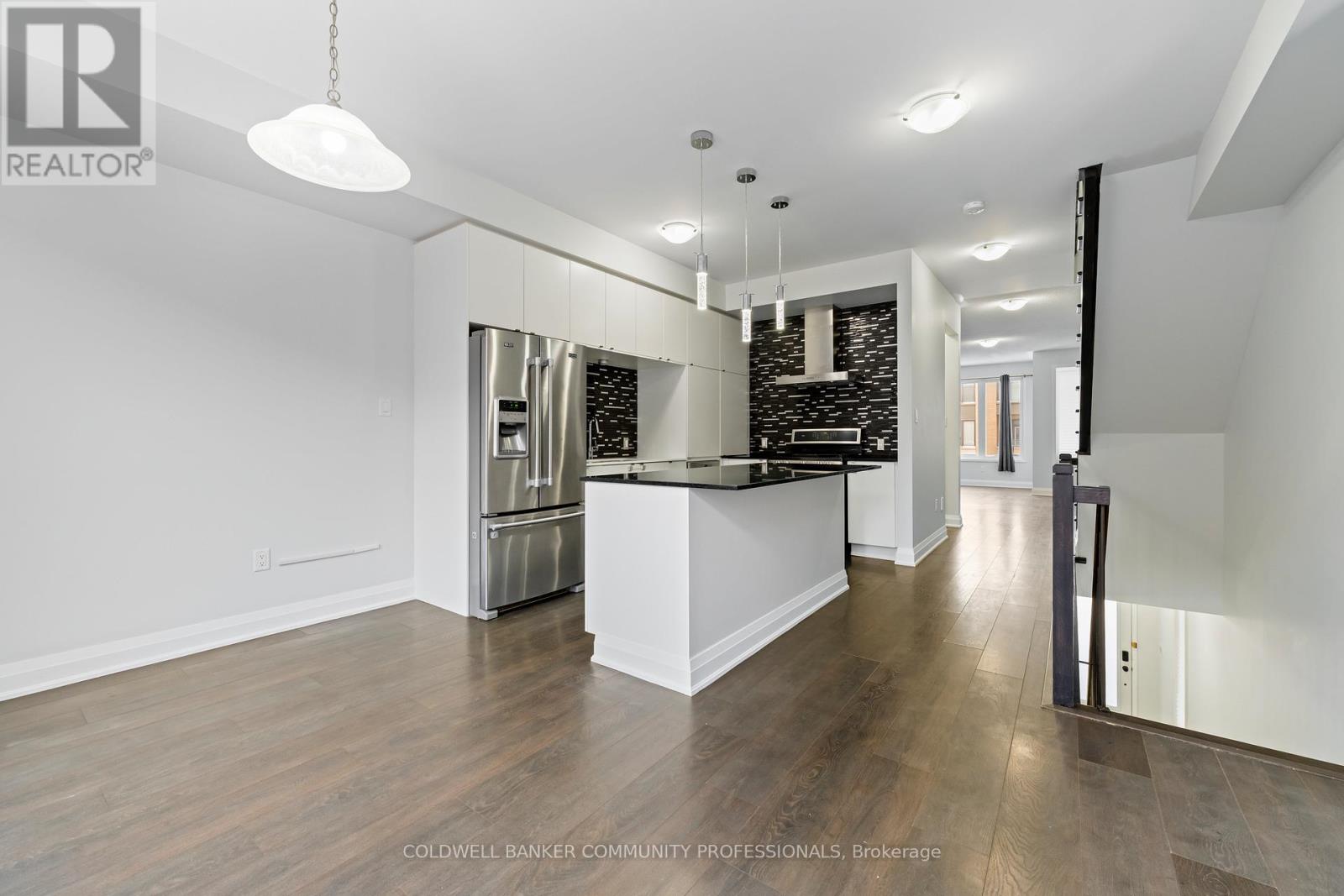 193 Huguenot Road, Oakville (Go Glenorchy), Ontario  L6H 0L6 - Photo 20 - W12884040