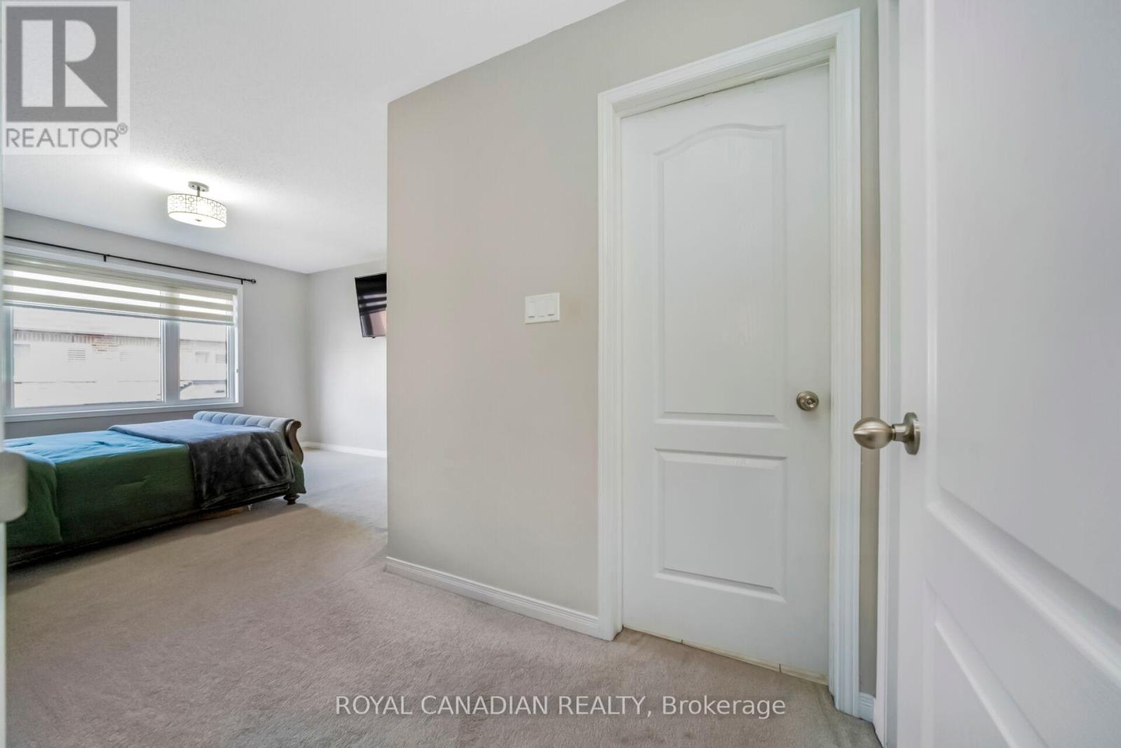10 Yellowknife Road, Brampton, Ontario  L6R 3X3 - Photo 19 - W12884050