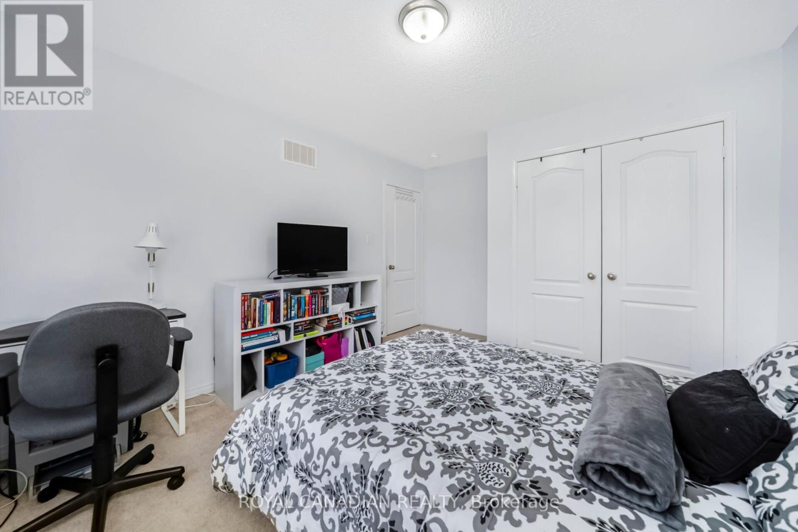 10 Yellowknife Road, Brampton, Ontario  L6R 3X3 - Photo 28 - W12884050