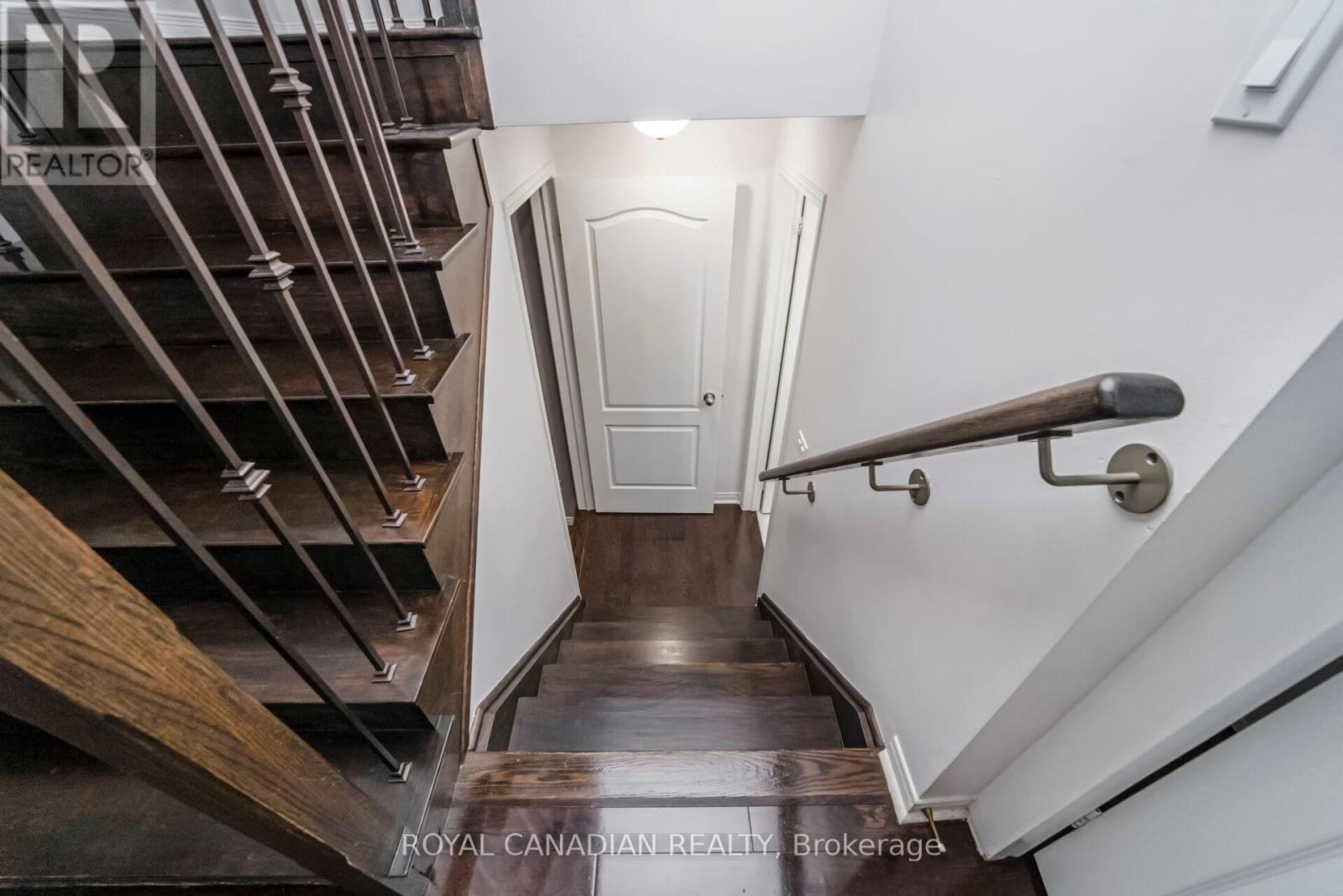 10 Yellowknife Road, Brampton, Ontario  L6R 3X3 - Photo 33 - W12884050