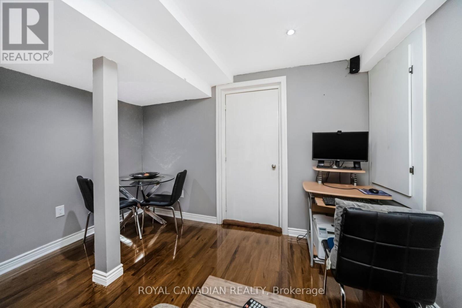 10 Yellowknife Road, Brampton, Ontario  L6R 3X3 - Photo 36 - W12884050