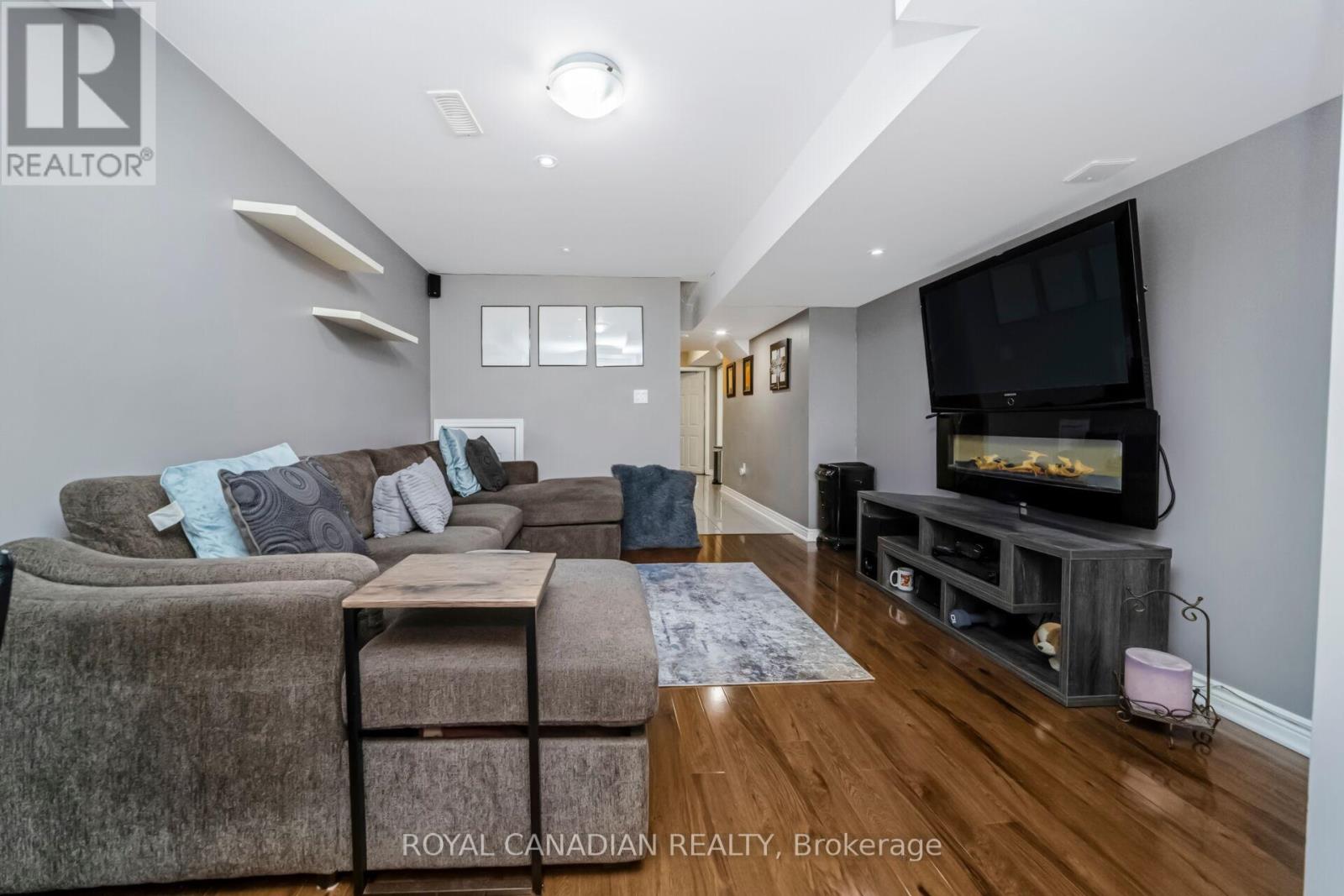 10 Yellowknife Road, Brampton, Ontario  L6R 3X3 - Photo 37 - W12884050