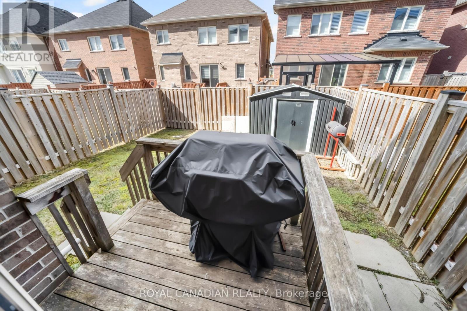 10 Yellowknife Road, Brampton, Ontario  L6R 3X3 - Photo 49 - W12884050