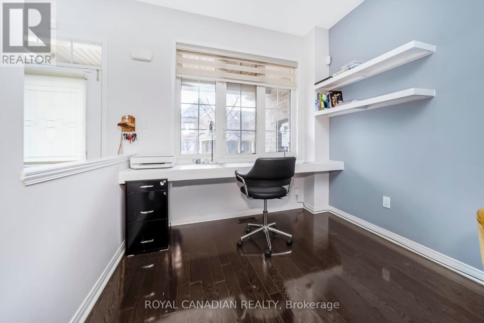 10 Yellowknife Road, Brampton, Ontario  L6R 3X3 - Photo 6 - W12884050