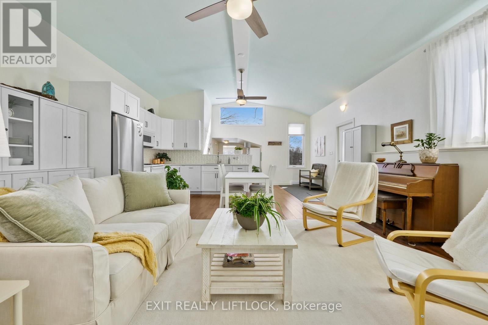 834 Water Street, Peterborough, Ontario  K9H 3N9 - Photo 2 - X12860266