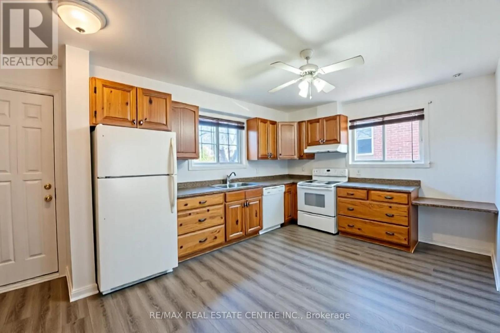 231 Perth Street, Brockville, Ontario  K6V 5E7 - Photo 11 - X12884024