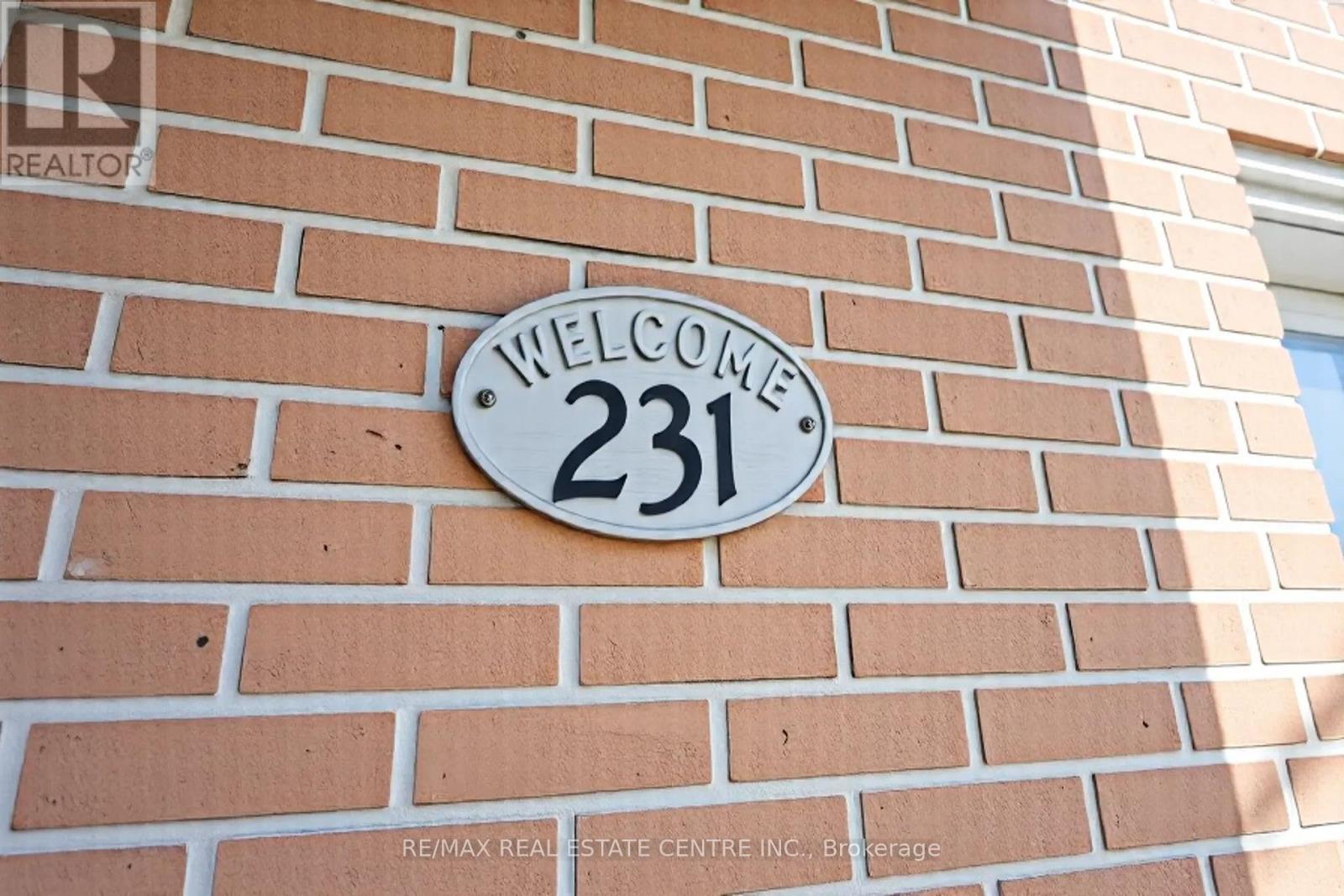 231 Perth Street, Brockville, Ontario  K6V 5E7 - Photo 2 - X12884024