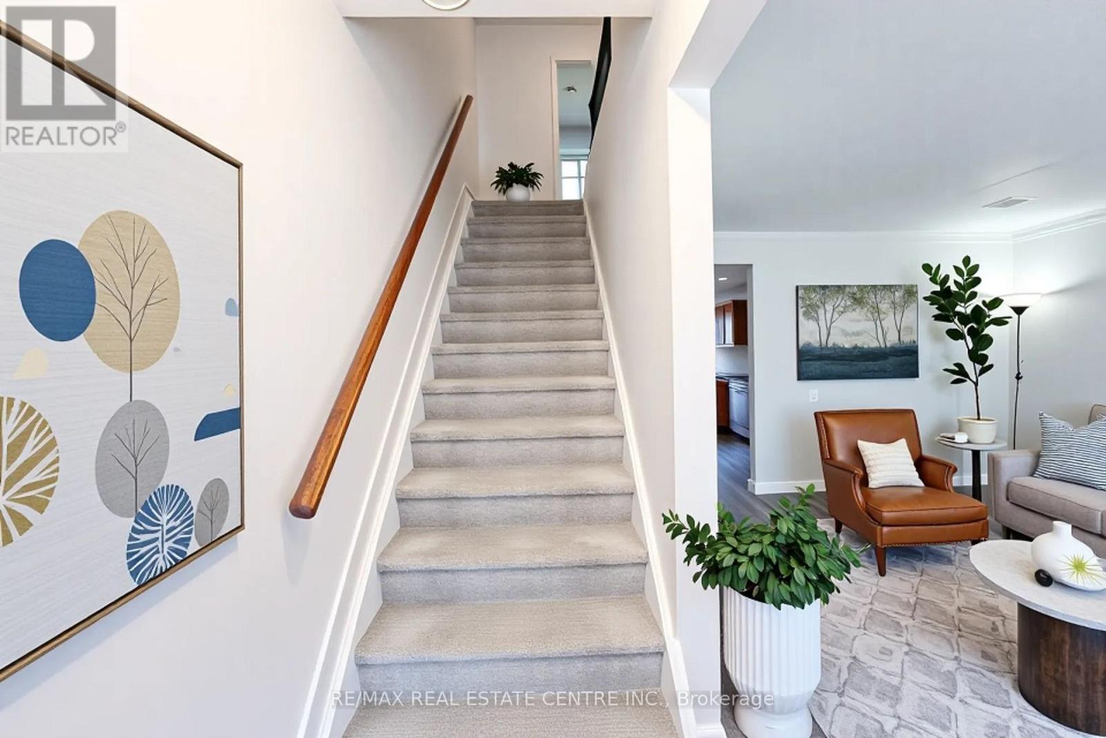 231 Perth Street, Brockville, Ontario  K6V 5E7 - Photo 6 - X12884024