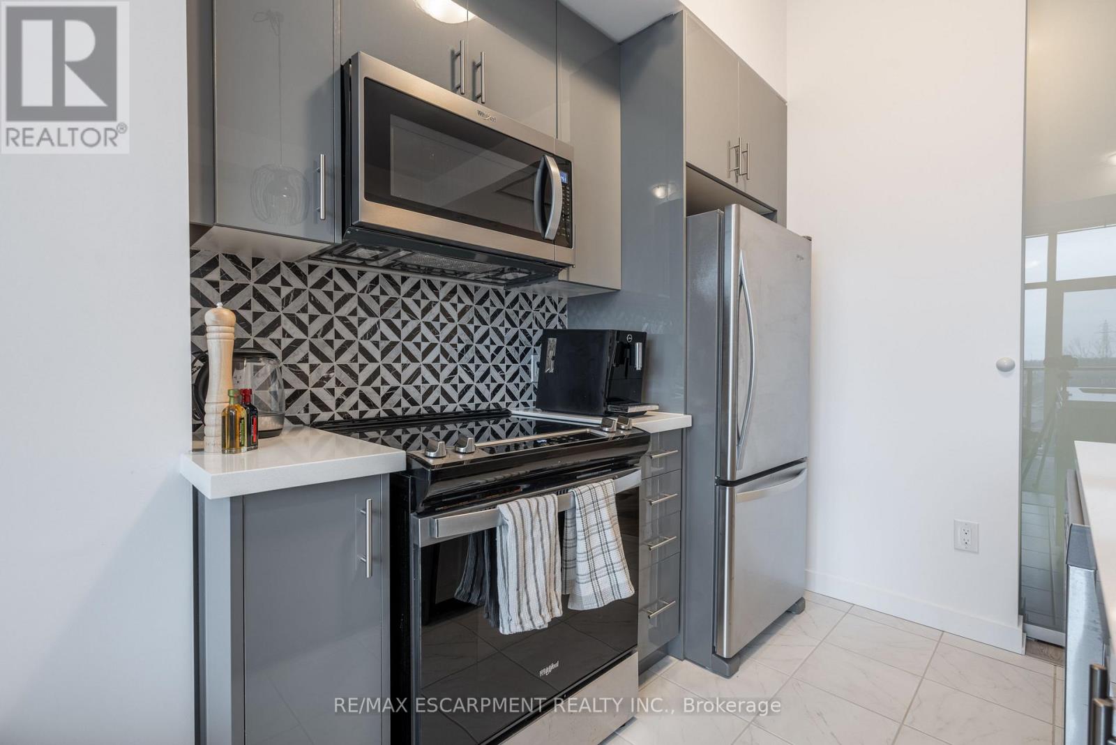 419 - 450 Dundas Street E, Hamilton, Ontario  L8B 1Z2 - Photo 5 - X12884032