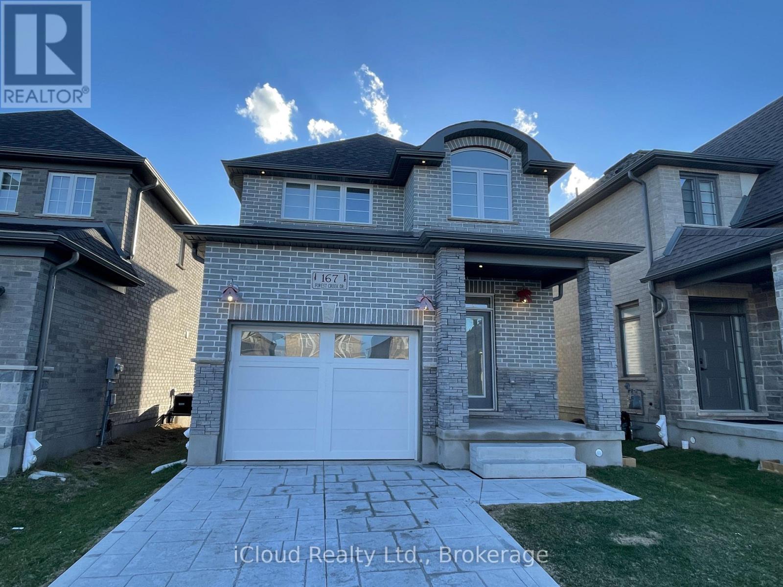 167 Forest Creek Drive, Kitchener, Ontario  N2R 0M1 - Photo 2 - X12884046