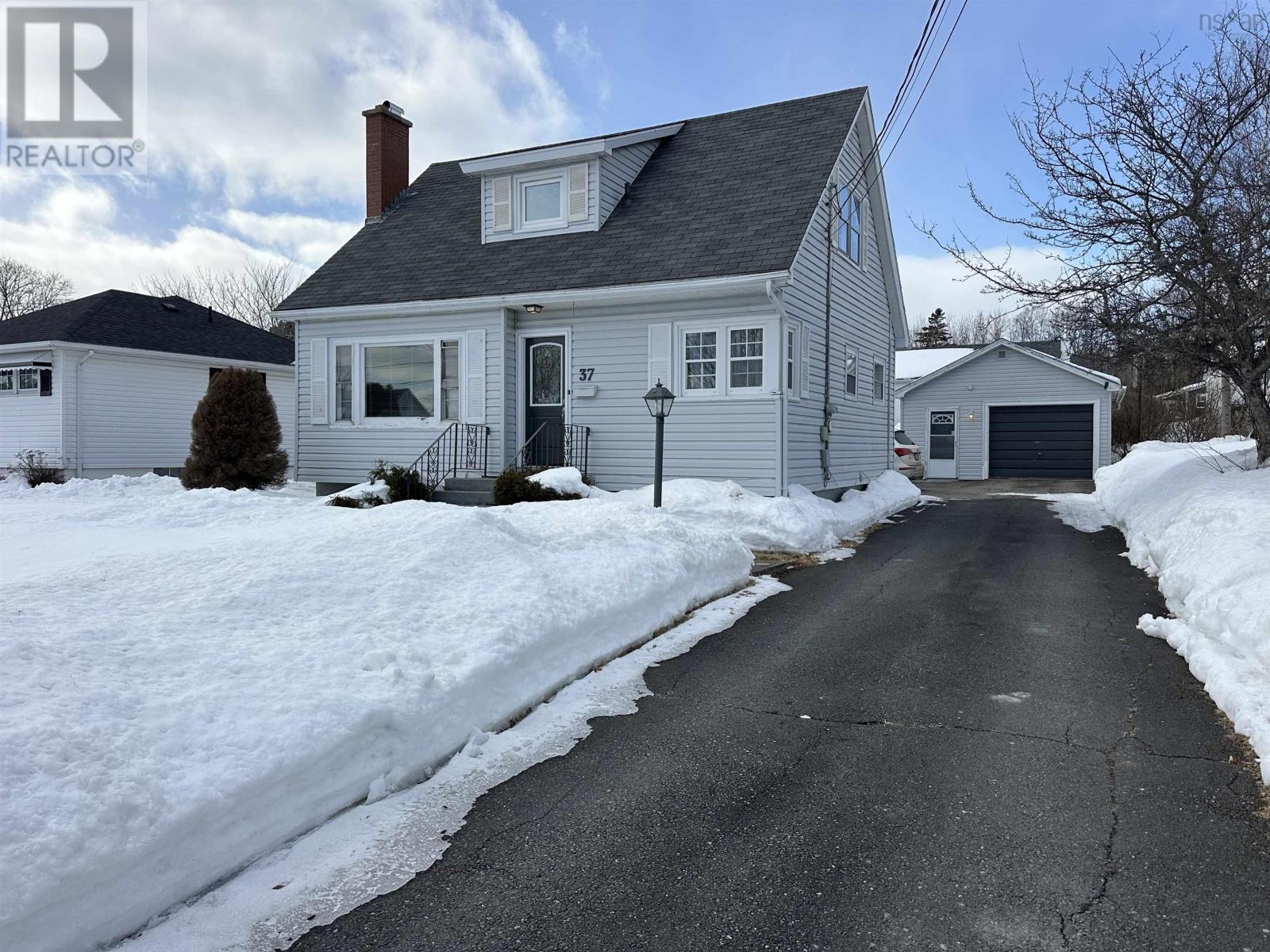 37 Kelmere Drive, Sydney River, Nova Scotia  B1R 1P9 - Photo 1 - 202604582