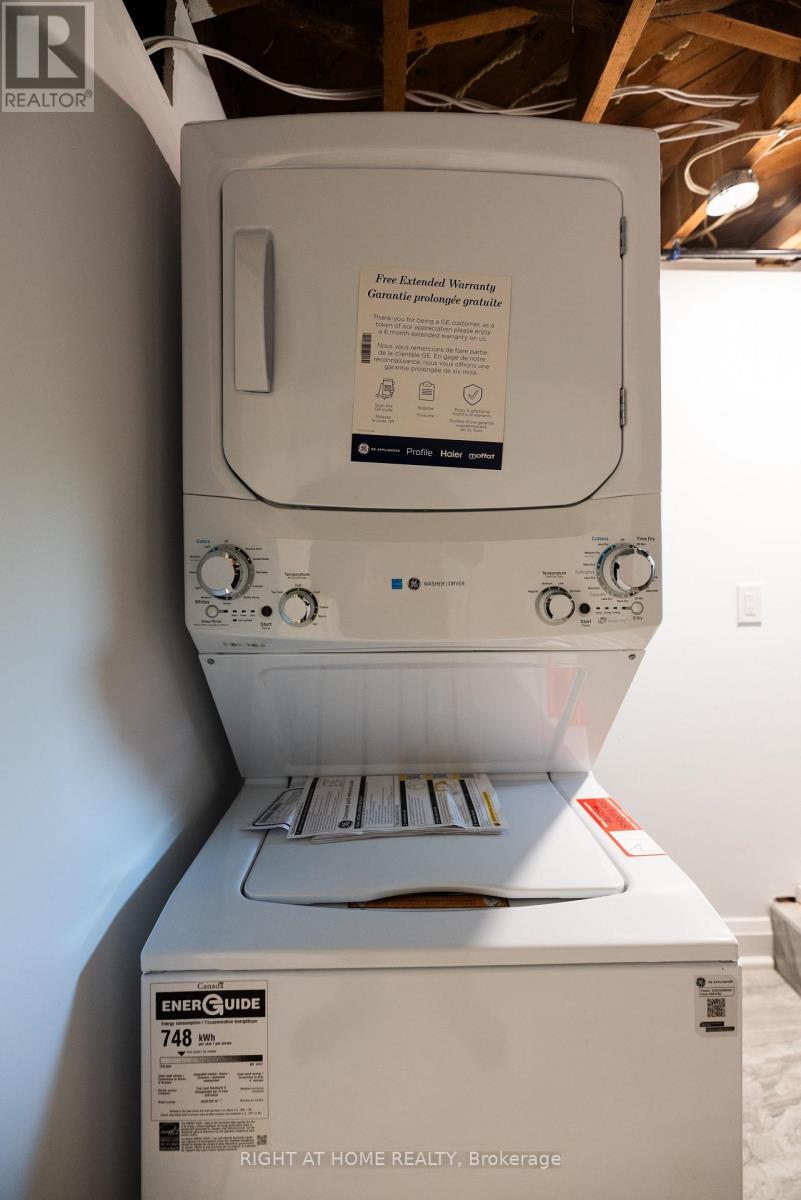 343 Boisdale Avenue, Richmond Hill (Harding), Ontario  L4C 1R4 - Photo 24 - N12859910