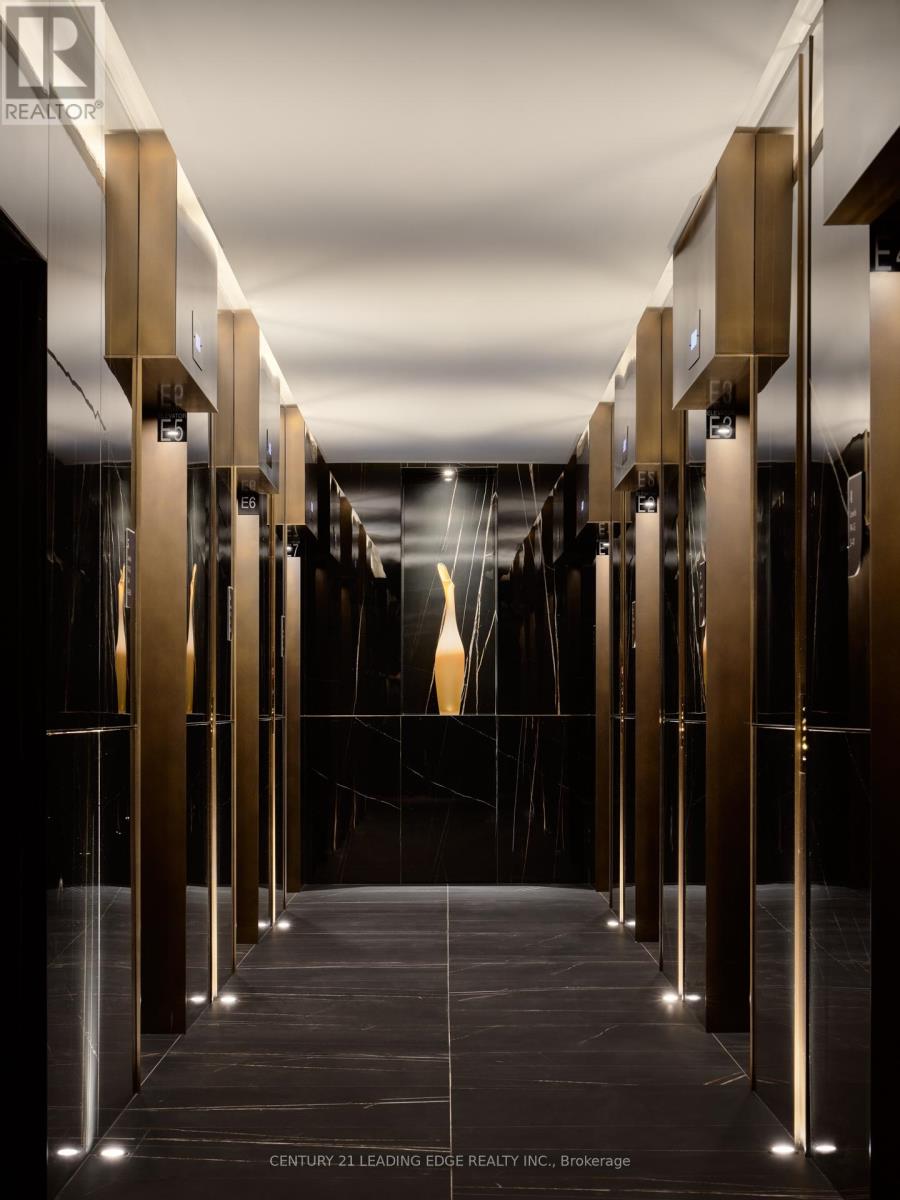 5801 - 11 Yorkville Avenue, Toronto, Ontario  M4W 0B7 - Photo 30 - C12877584